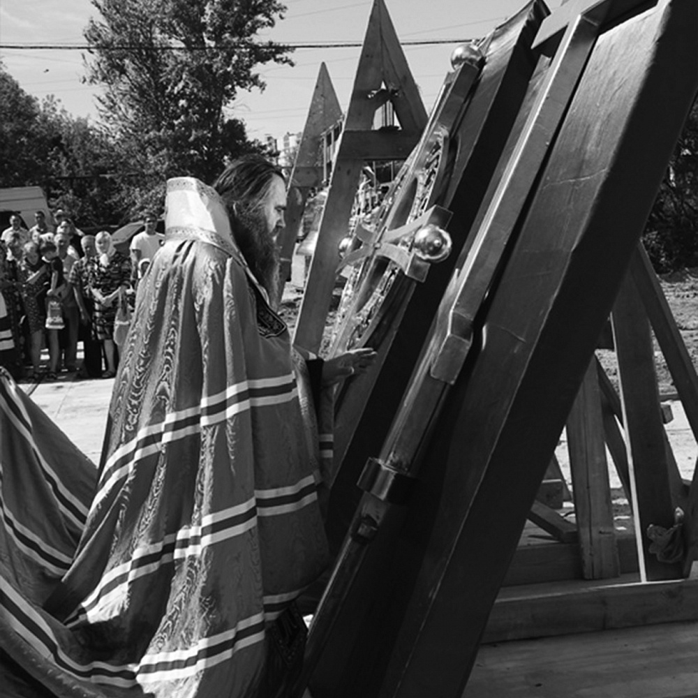 митрополит георгий освятил крест и колокола георгиевского храма в нижнем новгороде
