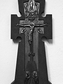 крест на входе в монастырскую бухту _1